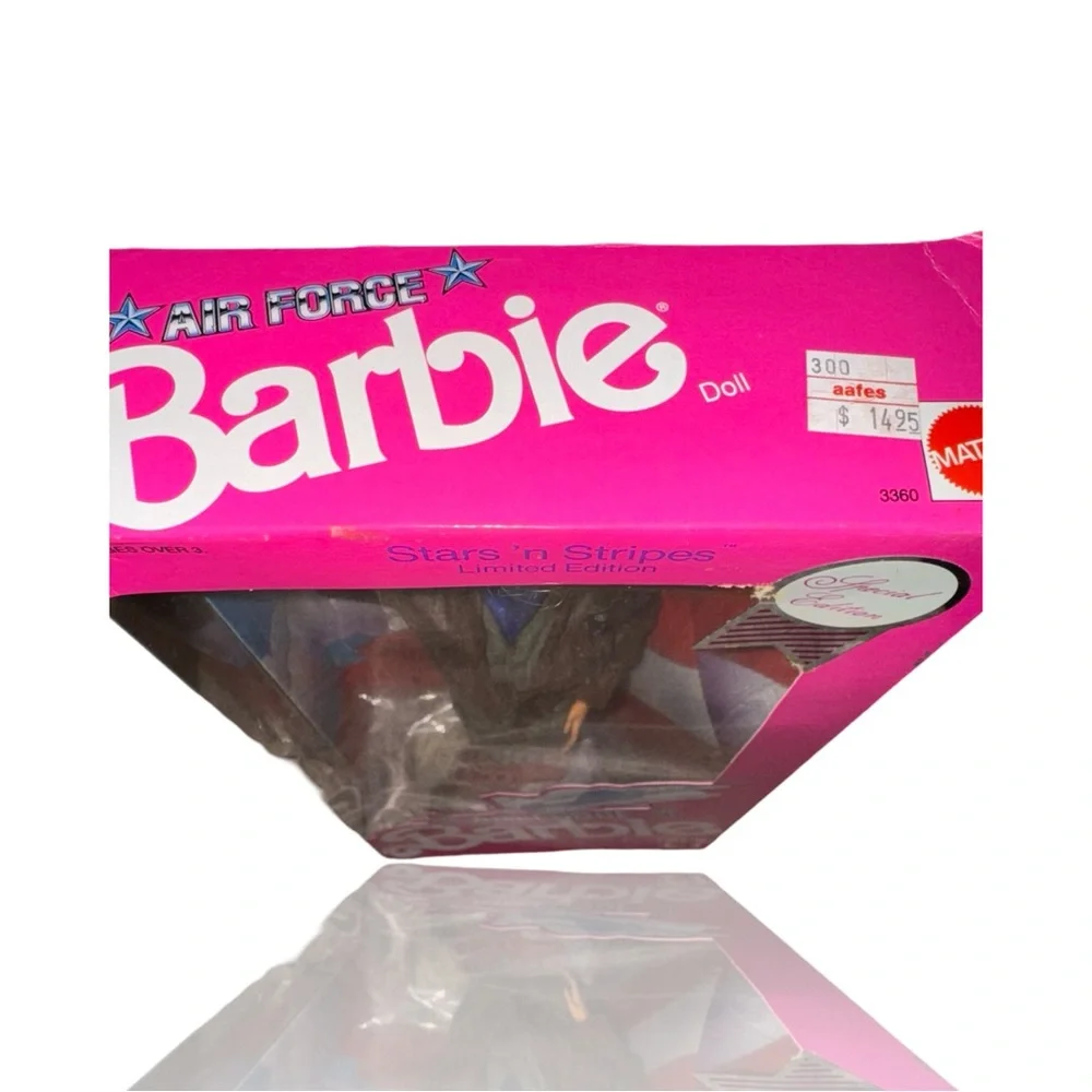 Air Force- Stars & Stripes Barbie Doll: 1990 Special Edition, NEW in BOX